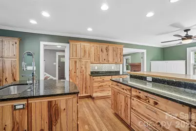 23 Lanvale Avenue, Asheville, NC 28806 - Photo 7