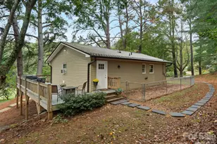305 Youngs Cove Rd, Candler, NC 28715 - Photo 27