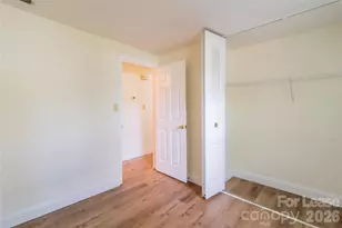 7821 Cloughy Cir, Charlotte, NC 28212 - Photo 25