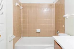 7821 Cloughy Cir, Charlotte, NC 28212 - Photo 21