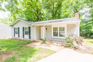 7821 Cloughy Cir, Charlotte, NC 28212 - Photo 1