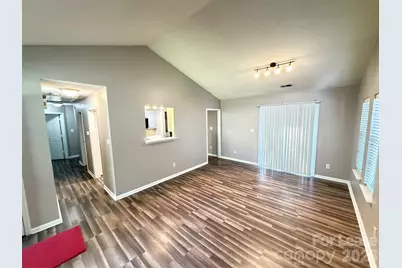 8006 Maxwelton Drive, Huntersville, NC 28078 - Photo 5