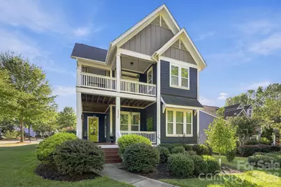 19034 Cypress Garden Drive, Davidson, NC 28036 - Photo 1