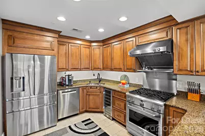 520 E Martin Luther King Boulevard #1103, Charlotte, NC 28202 - Photo 21