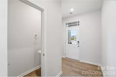5212 Wyes Oak Lane, Charlotte, NC 28269 - Photo 3