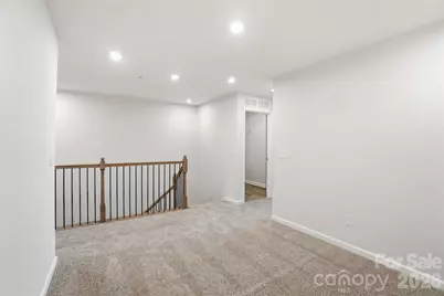 5230 Wyes Oak Lane, Charlotte, NC 28269 - Photo 13