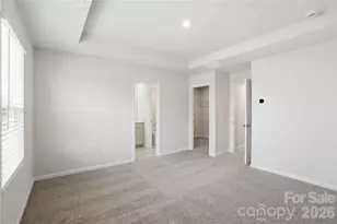 5230 Wyes Oak Ln, Charlotte, NC 28269 - Photo 15