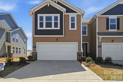 5222 Wyes Oak Lane, Charlotte, NC 28269 - Photo 13