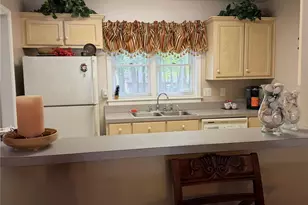 433 19th Ave Ct NE, Hickory, NC 28601 - Photo 5