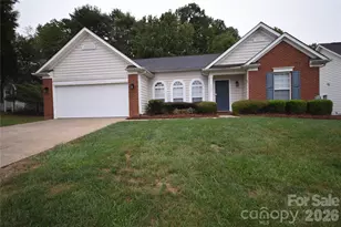 3703 Sipes Ln, Charlotte, NC 28269 - Photo 1