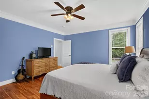 70 King Heights Dr, Fletcher, NC 28732 - Photo 17