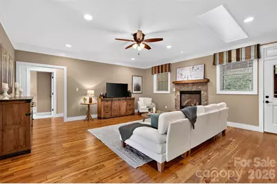 70 King Heights Drive, Fletcher, NC 28732 - Photo 5