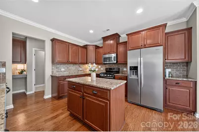 12910 Hunting Birds Lane, Charlotte, NC 28278 - Photo 17