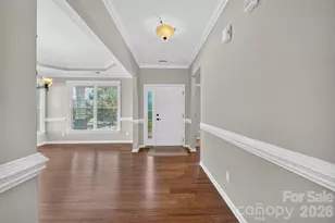12910 Hunting Birds Ln, Charlotte, NC 28278 - Photo 3