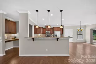12910 Hunting Birds Ln, Charlotte, NC 28278 - Photo 15