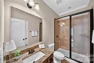 12910 Hunting Birds Ln, Charlotte, NC 28278 - Photo 35