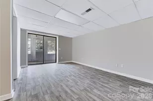2537 Brentwood Cir, Lenoir, NC 28645 - Photo 13