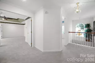 11623 Fox Hill Dr, Charlotte, NC 28269 - Photo 17