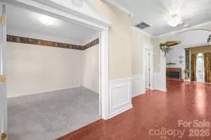 11623 Fox Hill Dr, Charlotte, NC 28269 - Photo 13