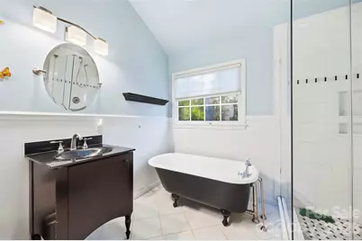 4131 Beauvista Drive, Charlotte, NC 28269 - Photo 17