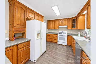 20914 Academy Street, Cornelius, NC 28031 - Photo 7