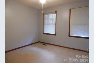 1453 Marshbrooke Lane, Catawba, NC 28609 - Photo 15