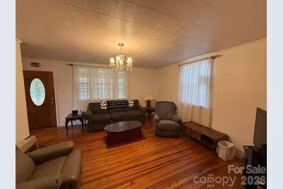 17 Hill Street, Great Falls, SC 29055 - Photo 5