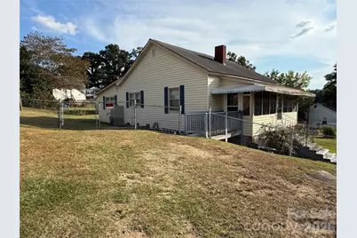 17 Hill Street, Great Falls, SC 29055 - Photo 19