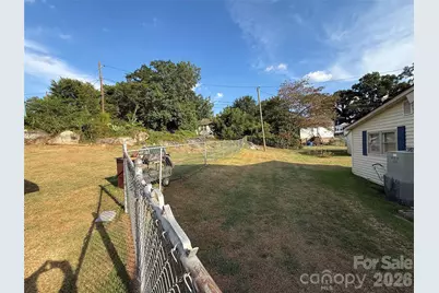 17 Hill Street, Great Falls, SC 29055 - Photo 23