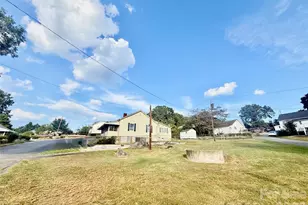 17 Hill St, Great Falls, SC 29055 - Photo 25