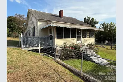 17 Hill Street, Great Falls, SC 29055 - Photo 1