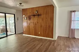 215 Norleon Ave, Hendersonville, NC 28791 - Photo 5