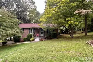 215 Norleon Ave, Hendersonville, NC 28791 - Photo 17