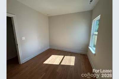 4811 Victoria Avenue, Charlotte, NC 28269 - Photo 11