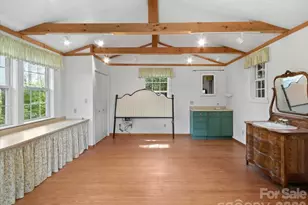 357 Rosewood Ln, Burnsville, NC 28714 - Photo 47