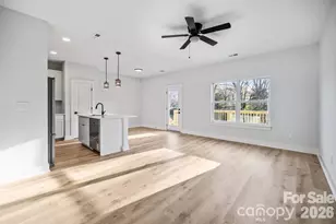 1422 Johnston St, Gastonia, NC 28054 - Photo 7