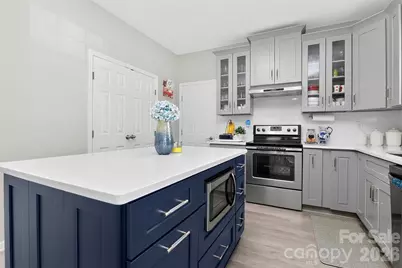 1811 Jeffrey Bryan Drive, Charlotte, NC 28213 - Photo 17