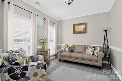 1811 Jeffrey Bryan Drive, Charlotte, NC 28213 - Photo 13