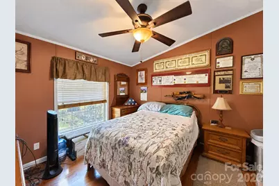 8596 Ledford Avenue, Connelly Springs, NC 28612 - Photo 17