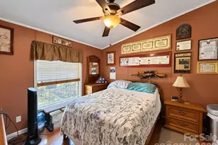 8596 Ledford Ave, Connelly Springs, NC 28612 - Photo 17