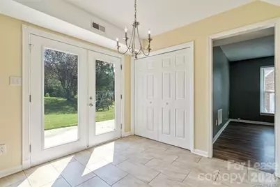 11610 Charnwood Court, Charlotte, NC 28277 - Photo 7