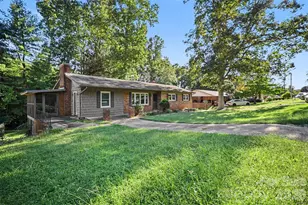 623 Westside Dr, Newton, NC 28658 - Photo 3