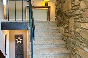 127 College Cir, Swannanoa, NC 28778 - Photo 3