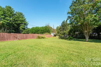 127 College Circle, Swannanoa, NC 28778 - Photo 39
