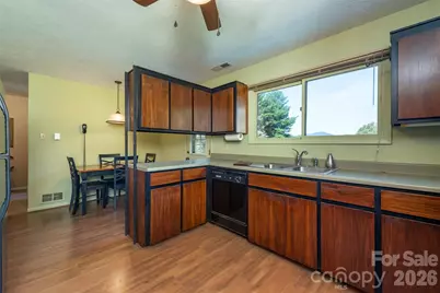127 College Circle, Swannanoa, NC 28778 - Photo 11