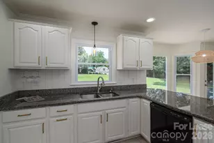 3501 Barrington Dr, Gastonia, NC 28056 - Photo 23