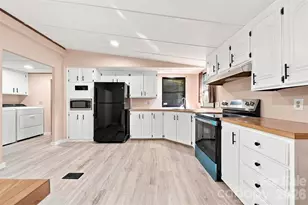 2947 Nc 16 Hwy, Newton, NC 28658 - Photo 25