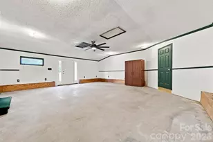 2947 Nc 16 Hwy, Newton, NC 28658 - Photo 41