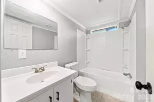 2947 Nc 16 Hwy, Newton, NC 28658 - Photo 35