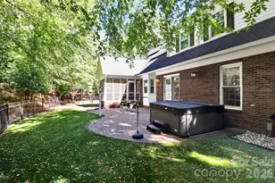 6128 Lake Providence Ln, Charlotte, NC 28277 - Photo 39